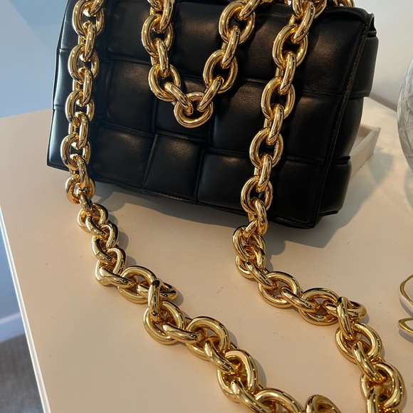 Bottega Veneta Chain Cassette bag 100% authentic NEW - Picture 2 of 13